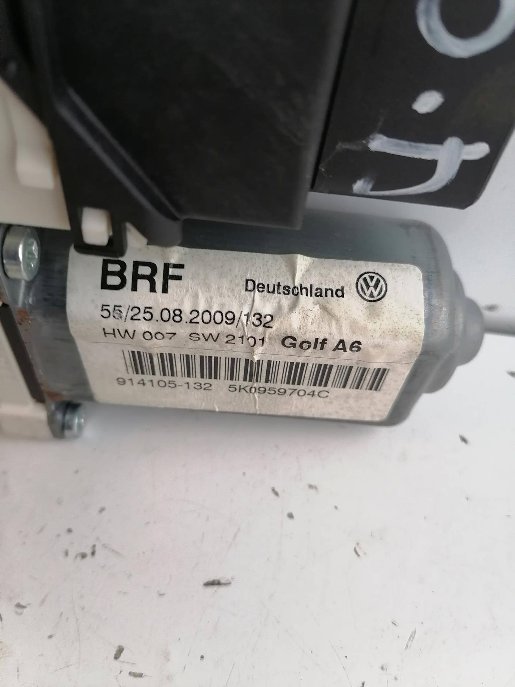 Alzacristallo elettr. porta post. dx.